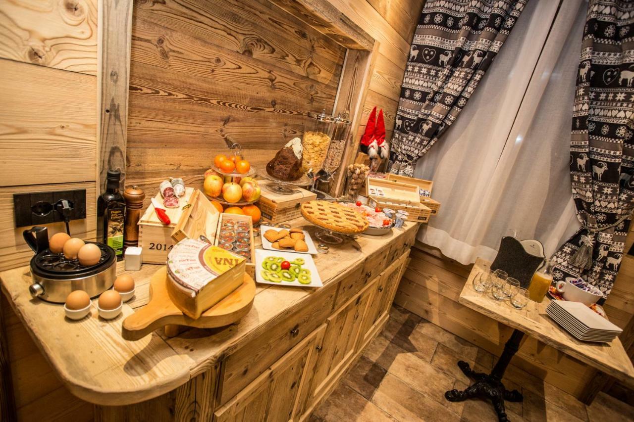 Alpine Rooms Guesthouse Breuil-Cervinia Extérieur photo
