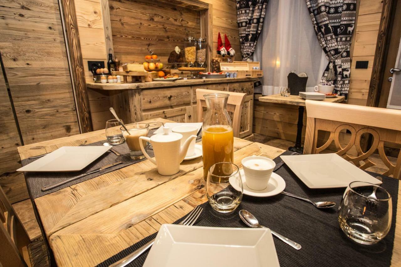 Alpine Rooms Guesthouse Breuil-Cervinia Extérieur photo