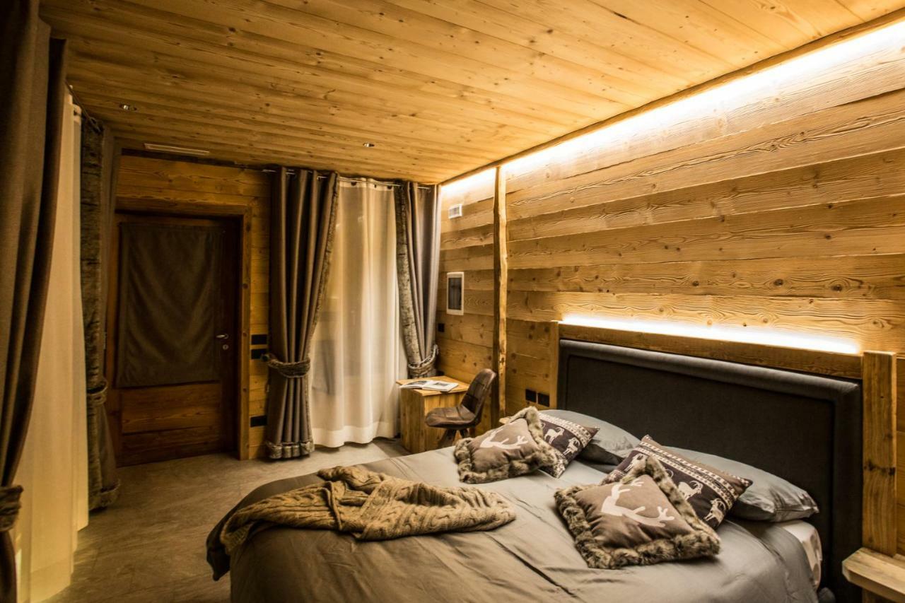 Alpine Rooms Guesthouse Breuil-Cervinia Extérieur photo