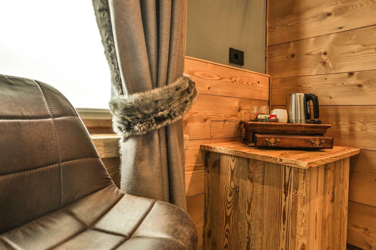 Alpine Rooms Guesthouse Breuil-Cervinia Extérieur photo