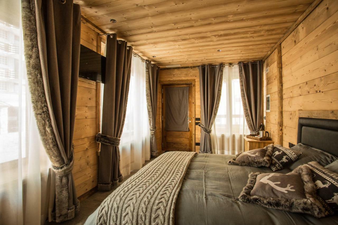 Alpine Rooms Guesthouse Breuil-Cervinia Extérieur photo