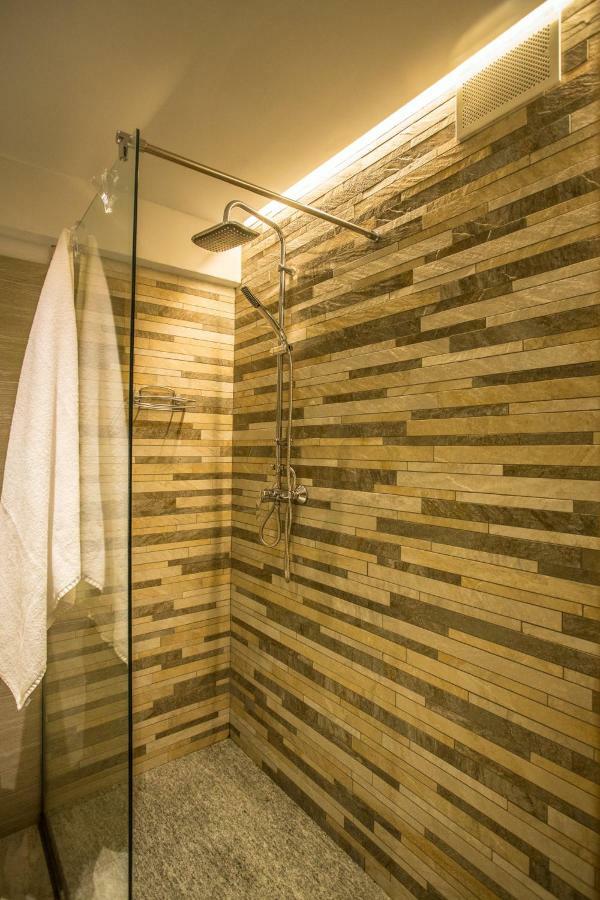 Alpine Rooms Guesthouse Breuil-Cervinia Extérieur photo