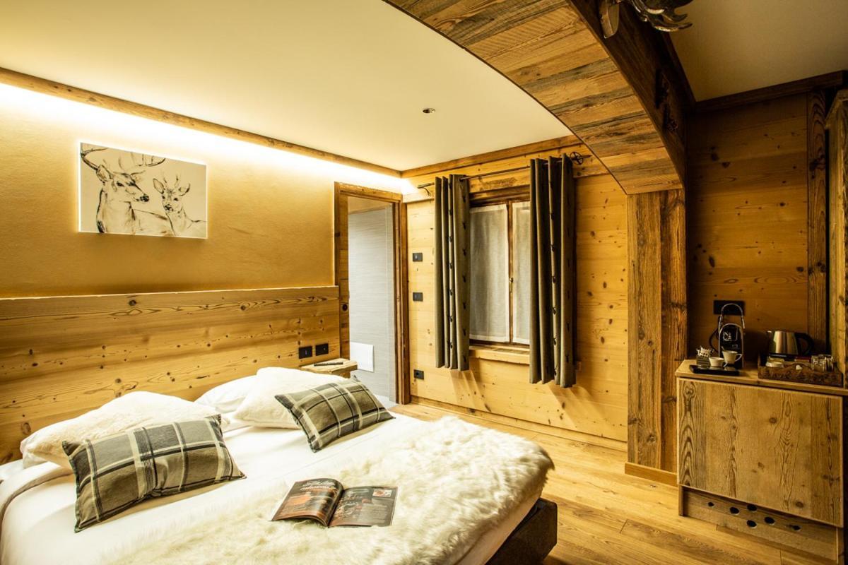 Alpine Rooms Guesthouse Breuil-Cervinia Extérieur photo